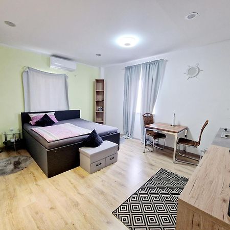 Ibo-Apart 1 Zimmer Apartment In Херцогенаурах Экстерьер фото